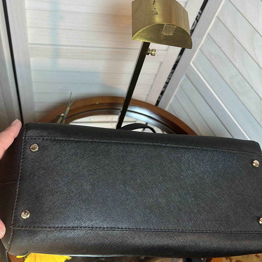EUC Kate Spade Double Zio Black Saffiano Crossbody Satchel Tote in Black - Picture 8 of 12